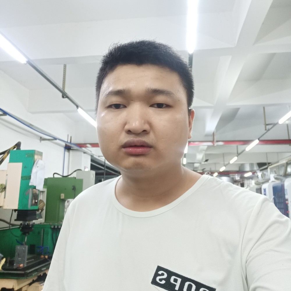匡志明的照片