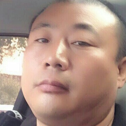 服饰等待落后的照片