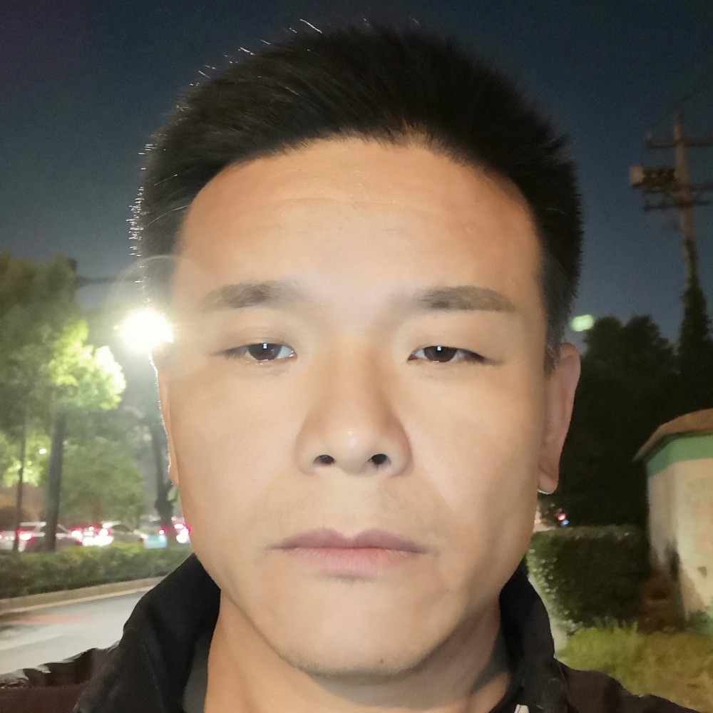 可靠凝眸思恋的照片