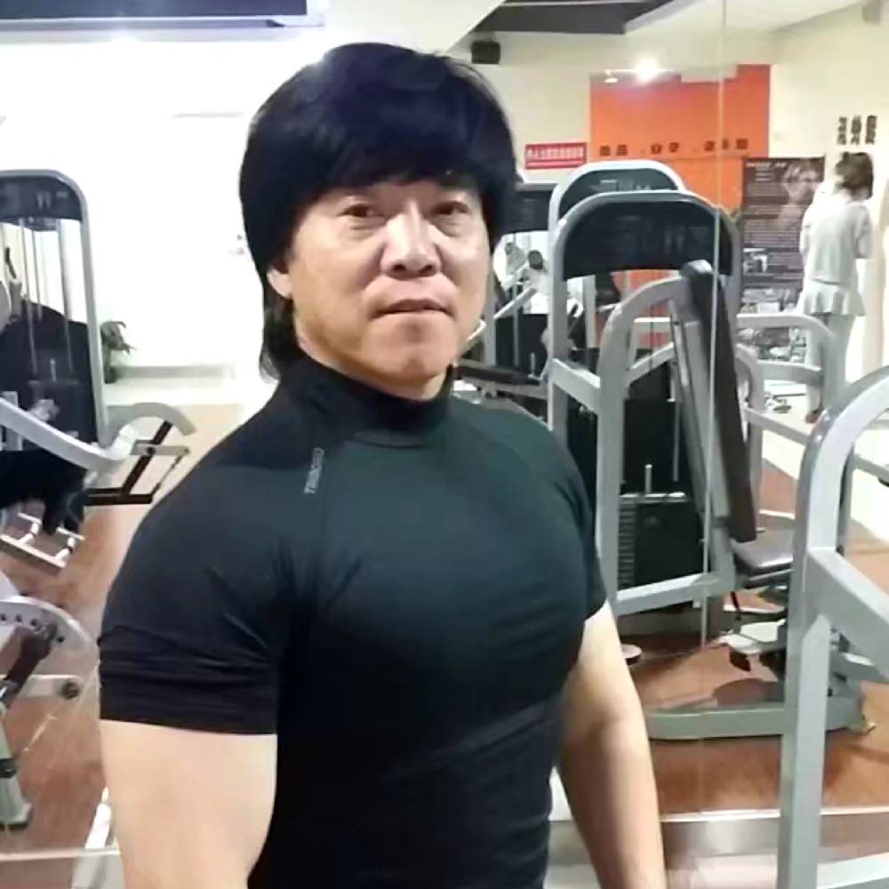 荔枝打哭泣的照片
