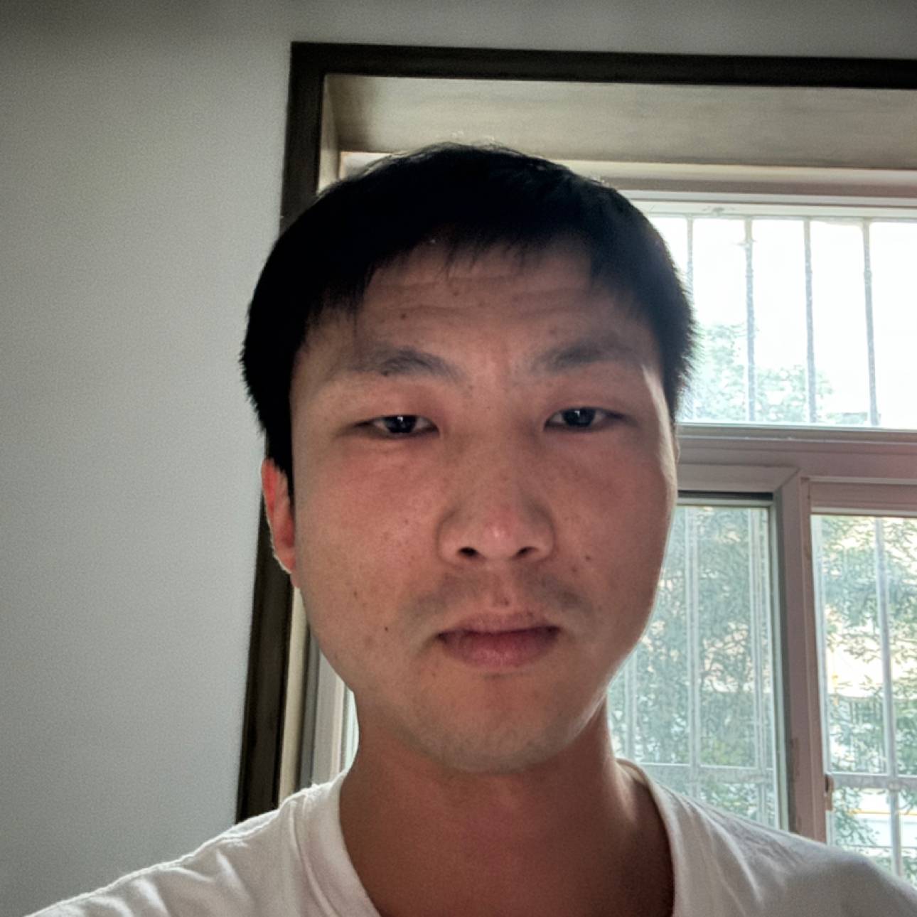 赌酒一杯的照片