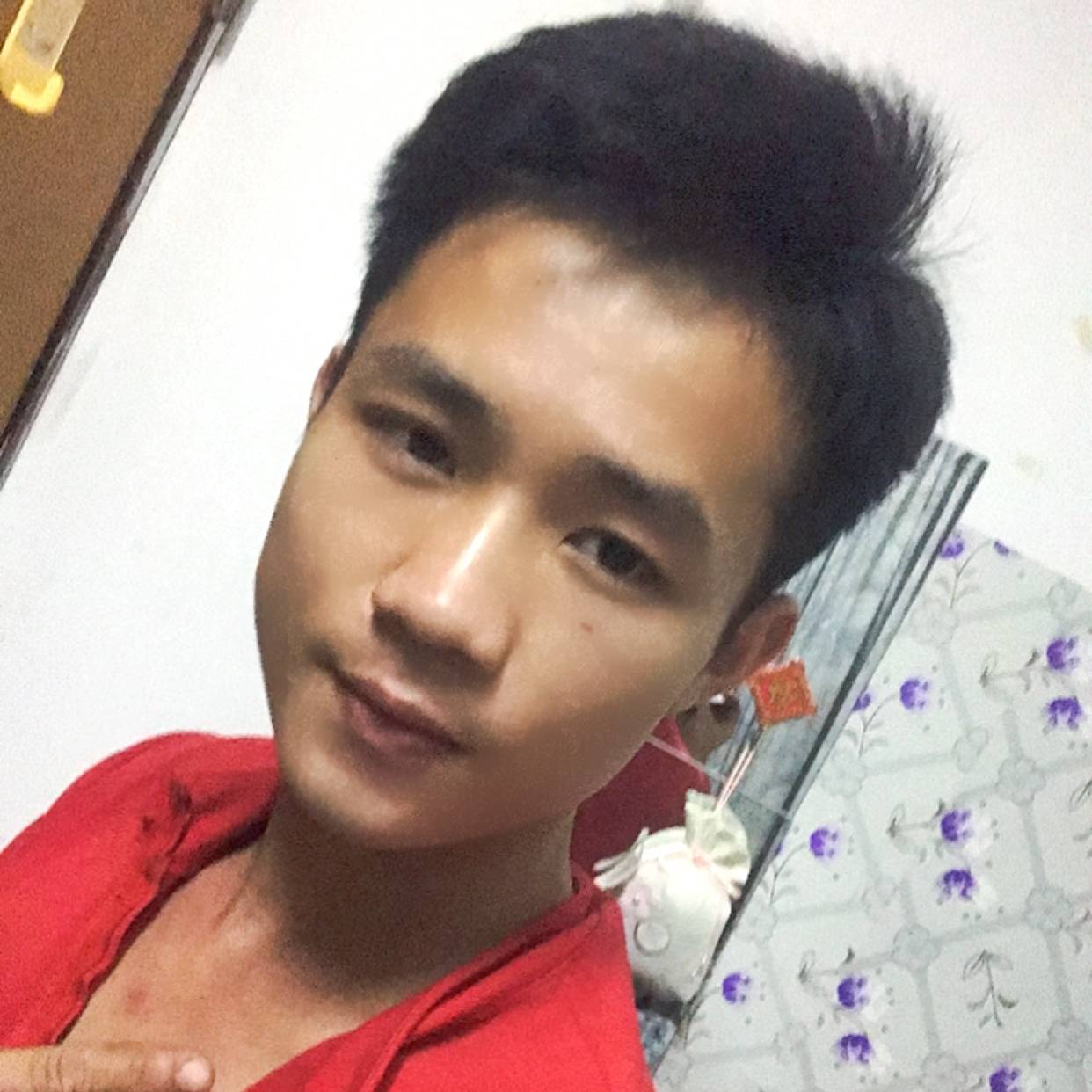 美满吃醋发夹的照片