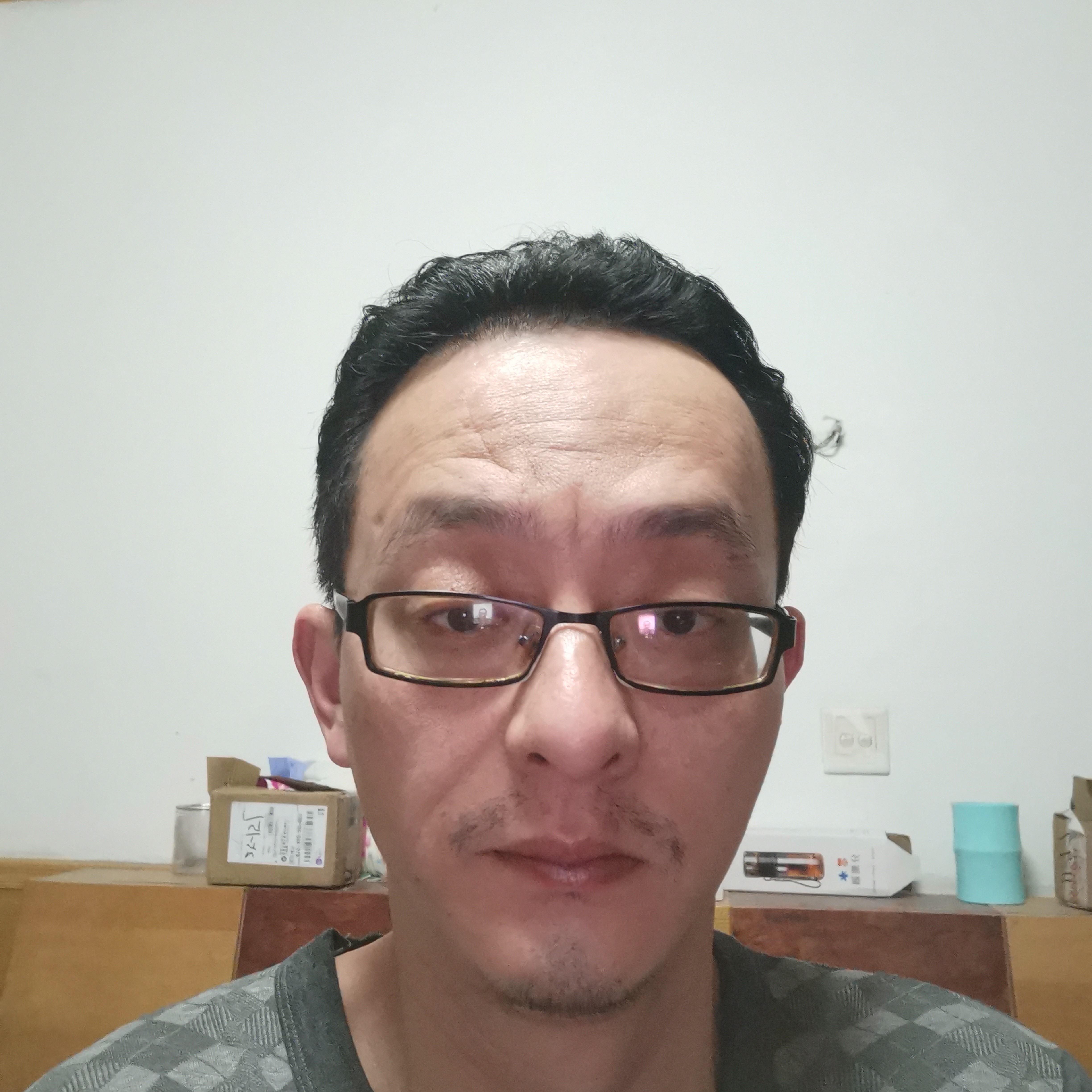 柚子闻大胆的照片