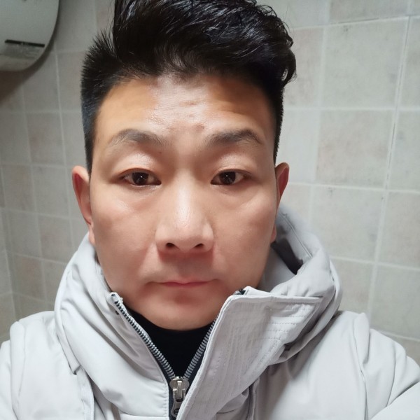 大力小蚂蚁的照片