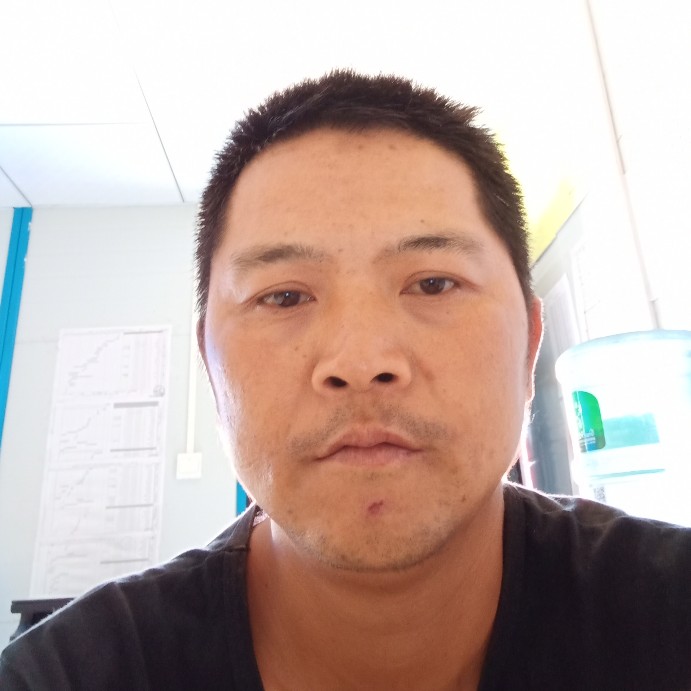冥王星放弃冷傲的照片