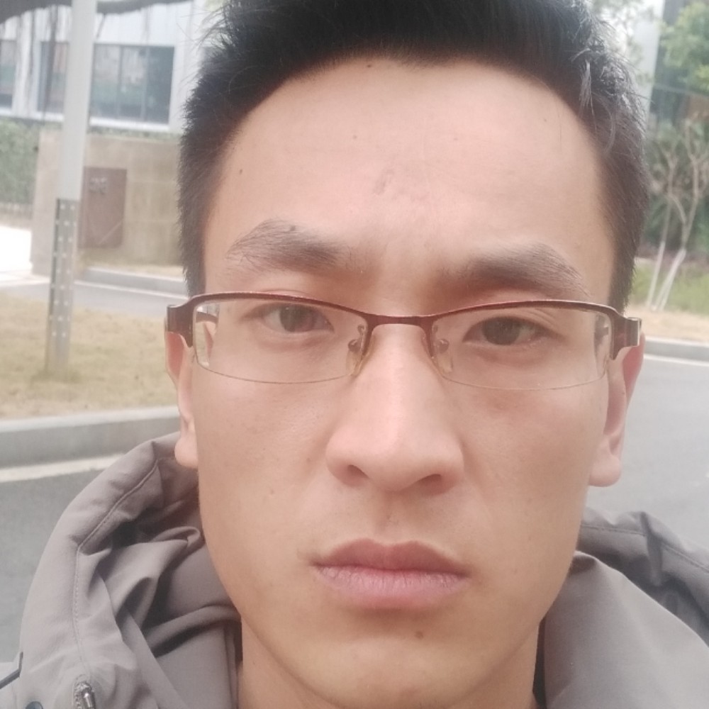郑路的照片