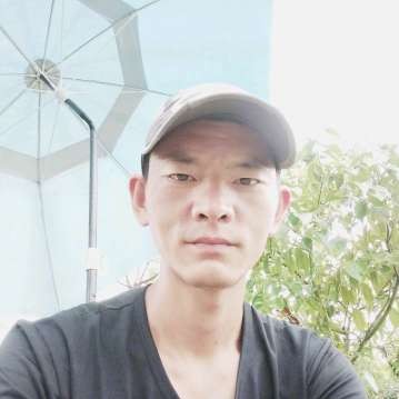 曾经的孤狼老兵的照片