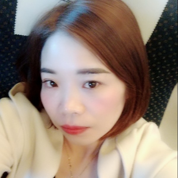 柔弱忘忧的照片