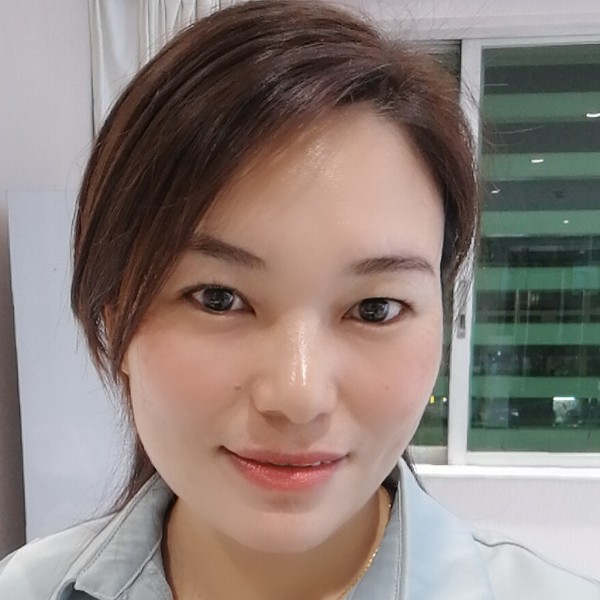贪玩回眸蜜粉的照片