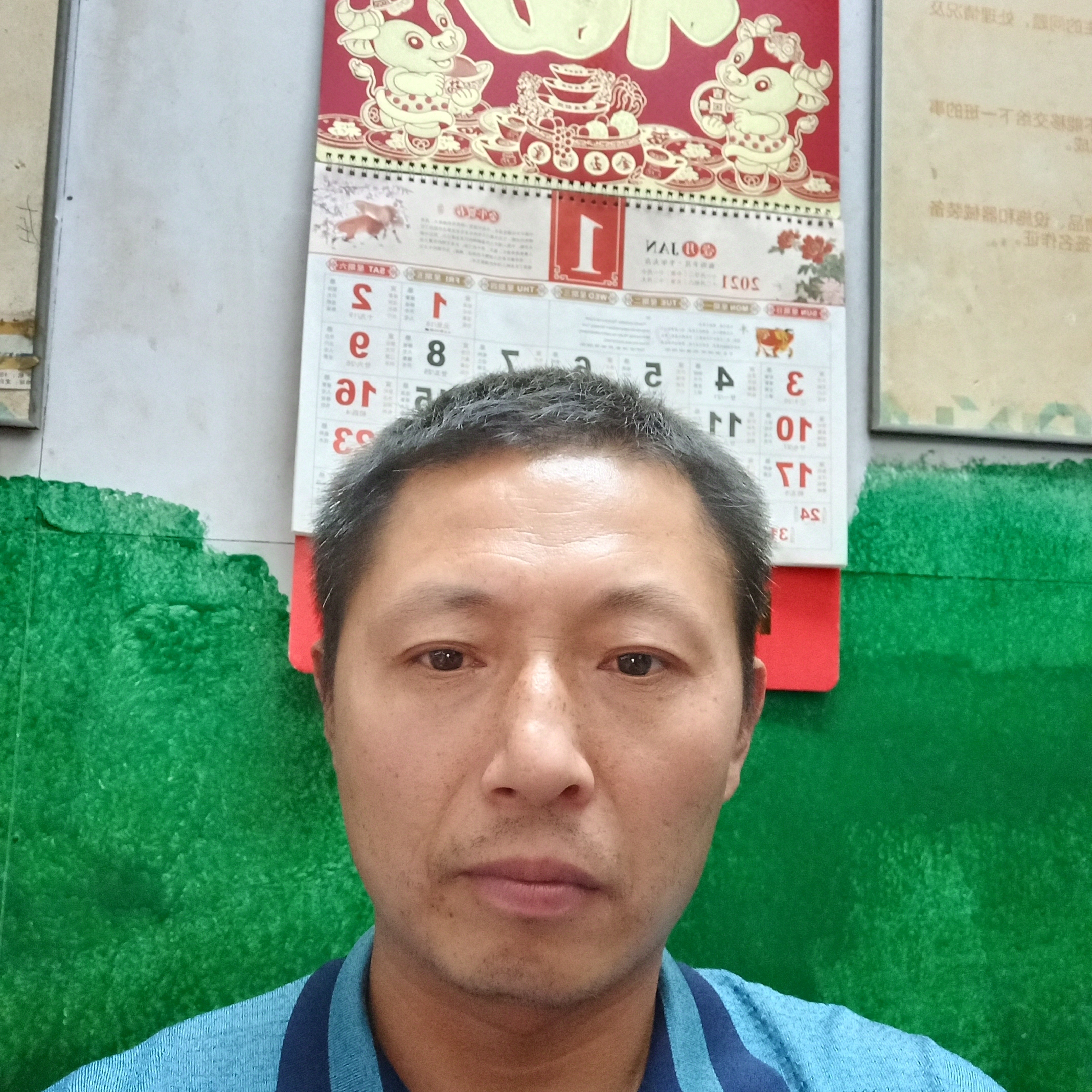 黑夜寂寞的我的照片