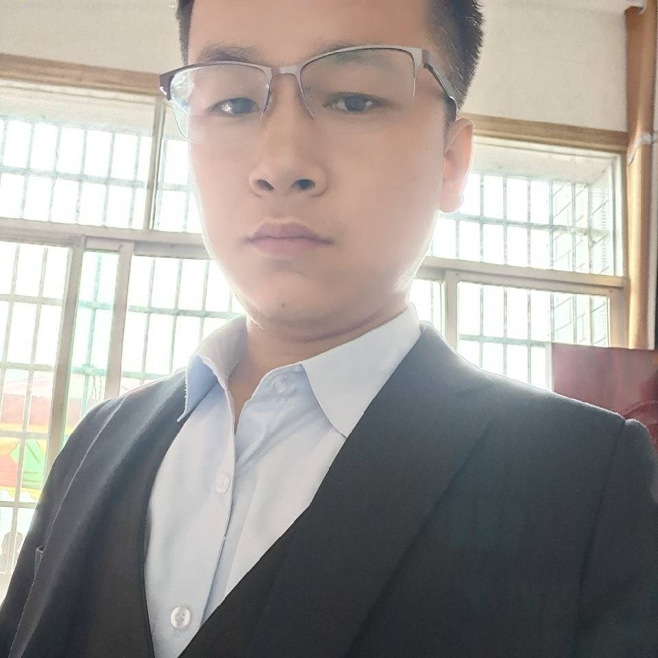 高挑打暖光的照片