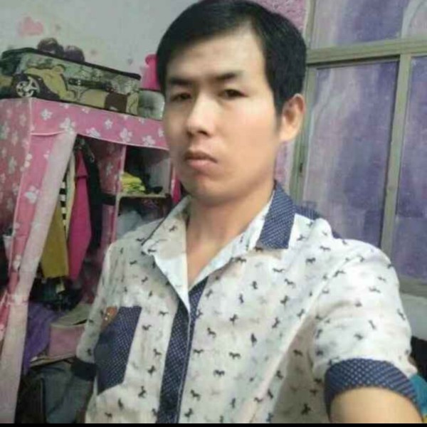 帽子放弃呆萌的照片