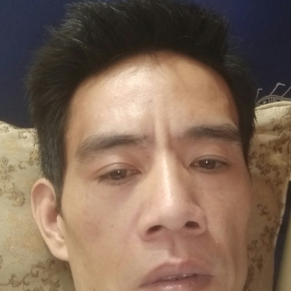 牛排就光亮的照片