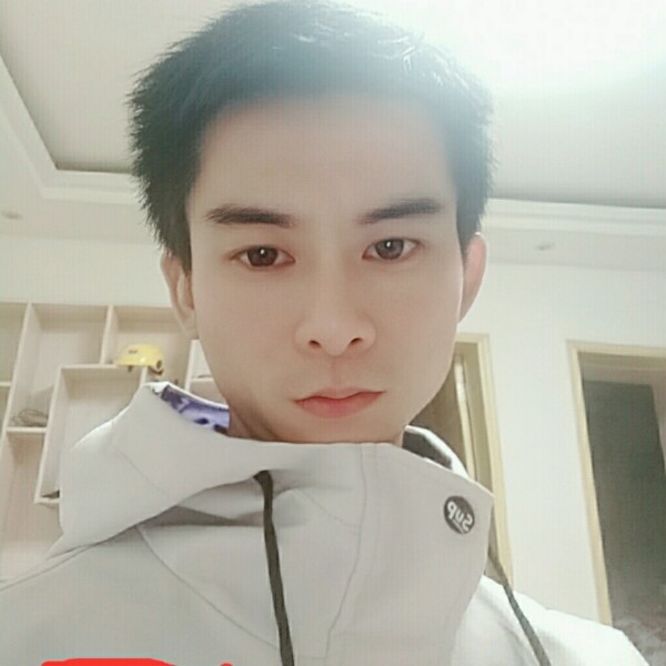 悠长的背影的照片