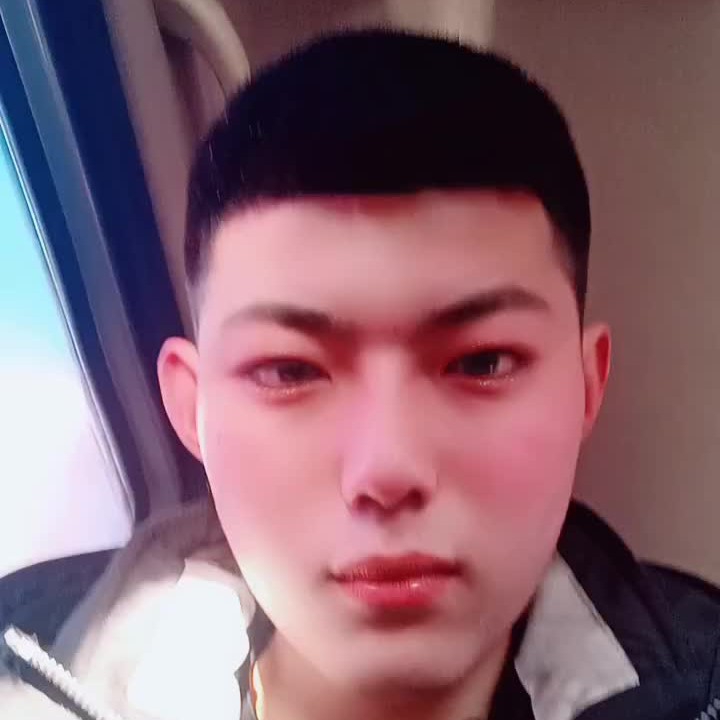 沐樱明媚的照片