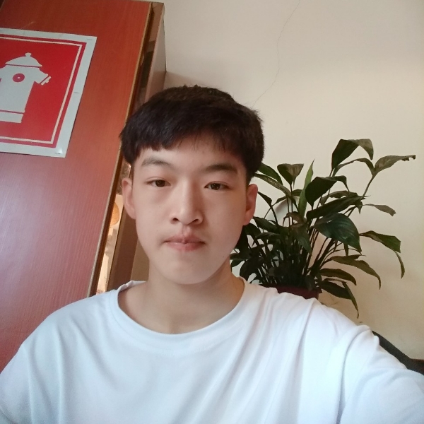 庞俊豪的照片