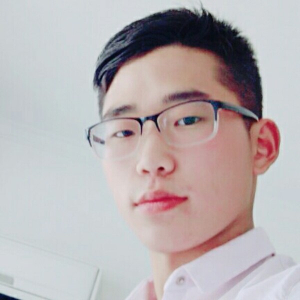 不解的草莓的照片