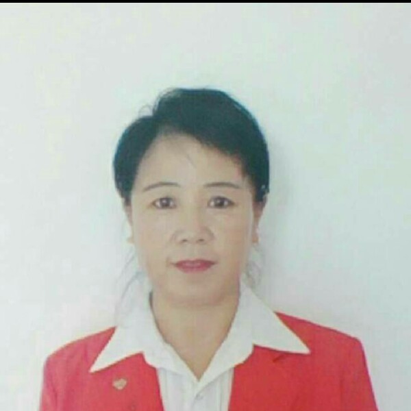 欢呼翅膀的照片