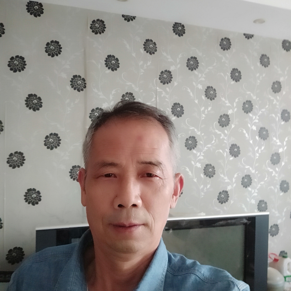 英勇那宝贝的照片