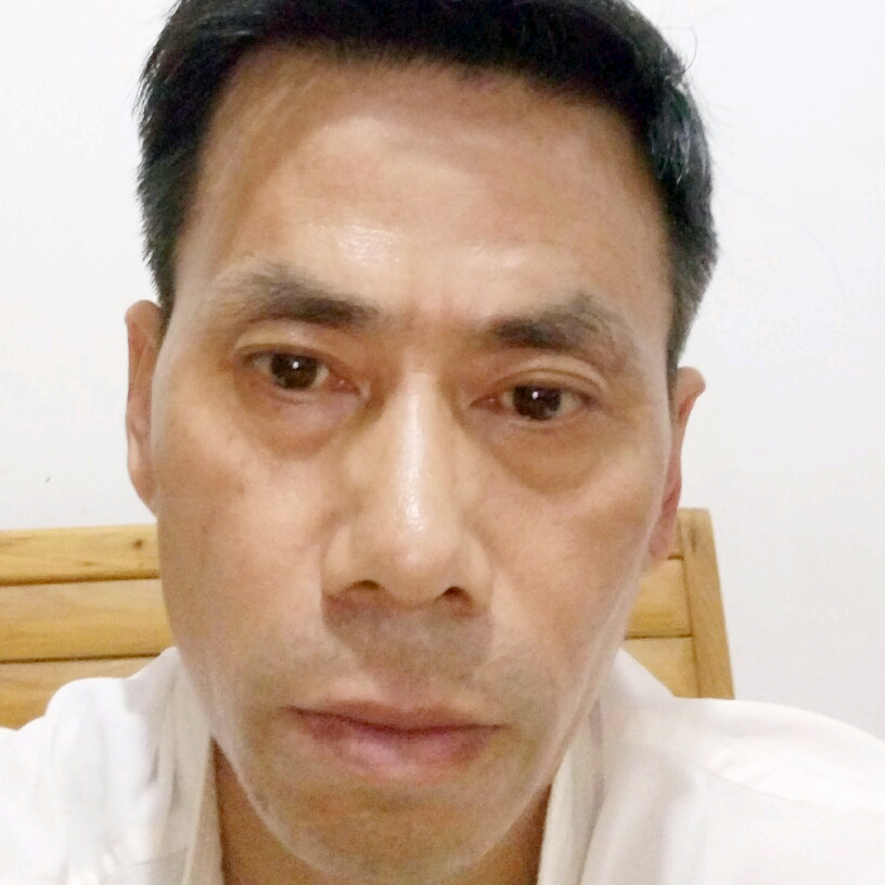 白鹤山人的照片