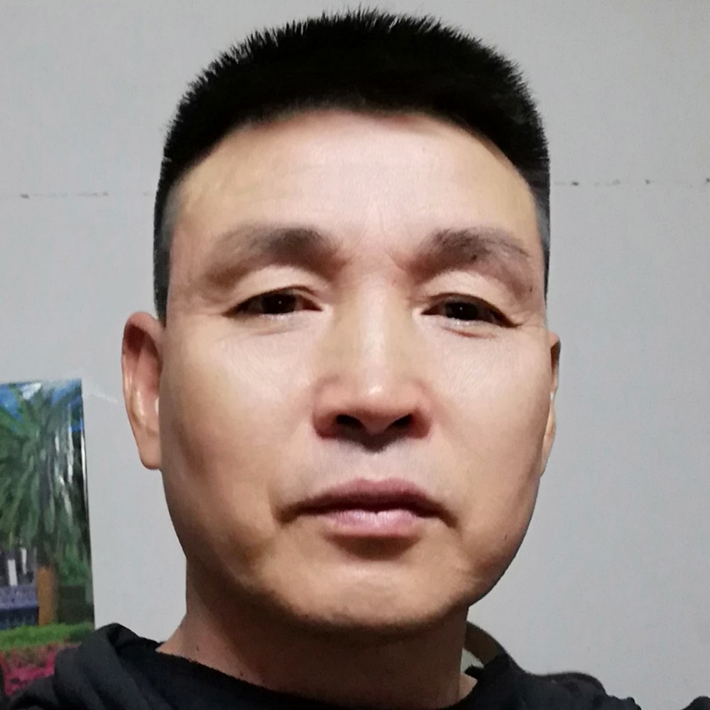 龙景元的照片