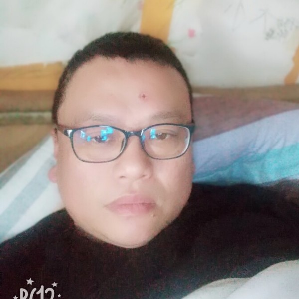 谈爱已晚谈死还早的照片