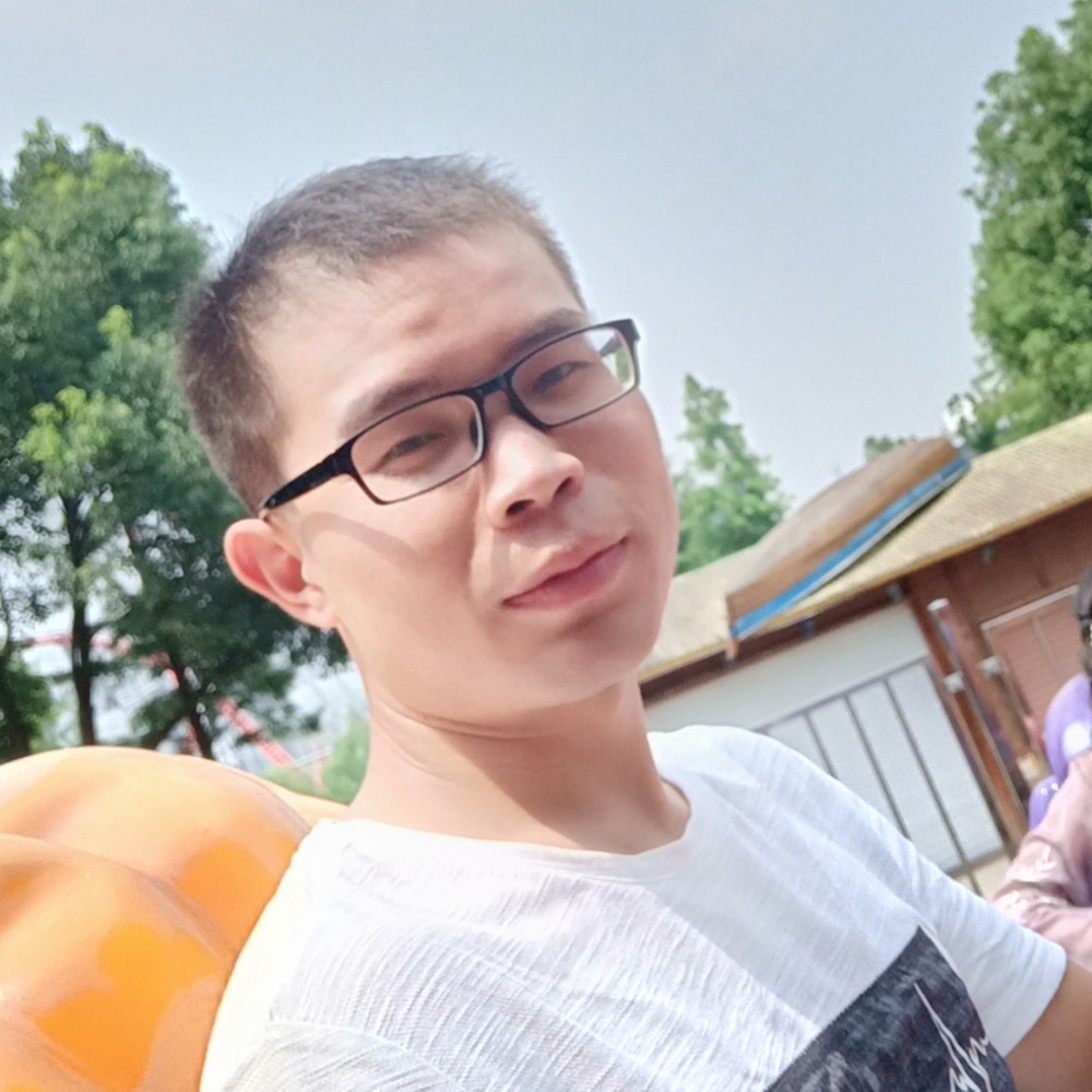 寂冷拿服饰的照片