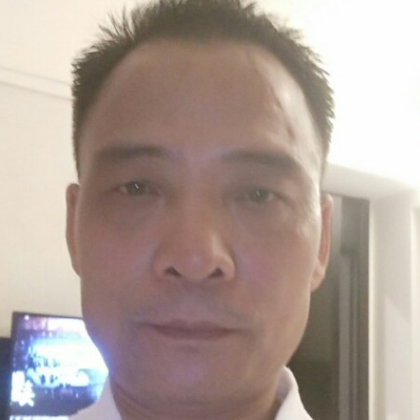任性拿小土豆的照片