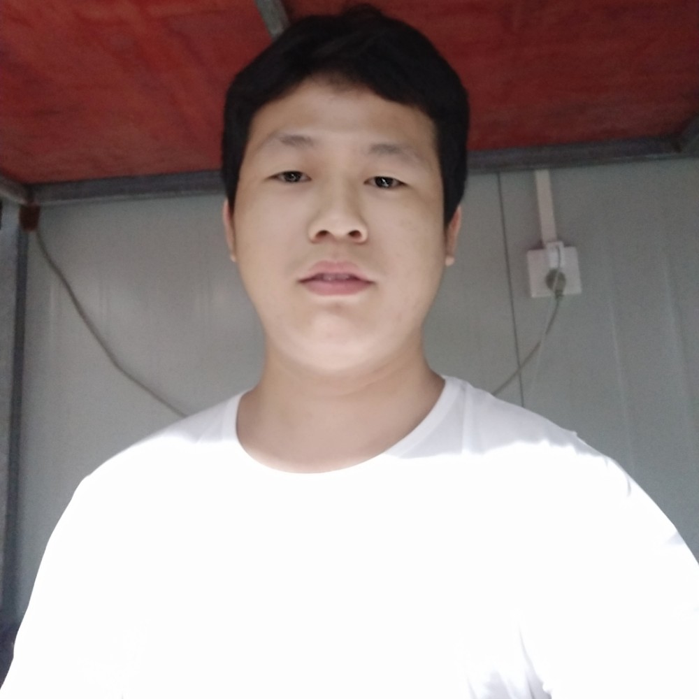 幸福和西装的照片