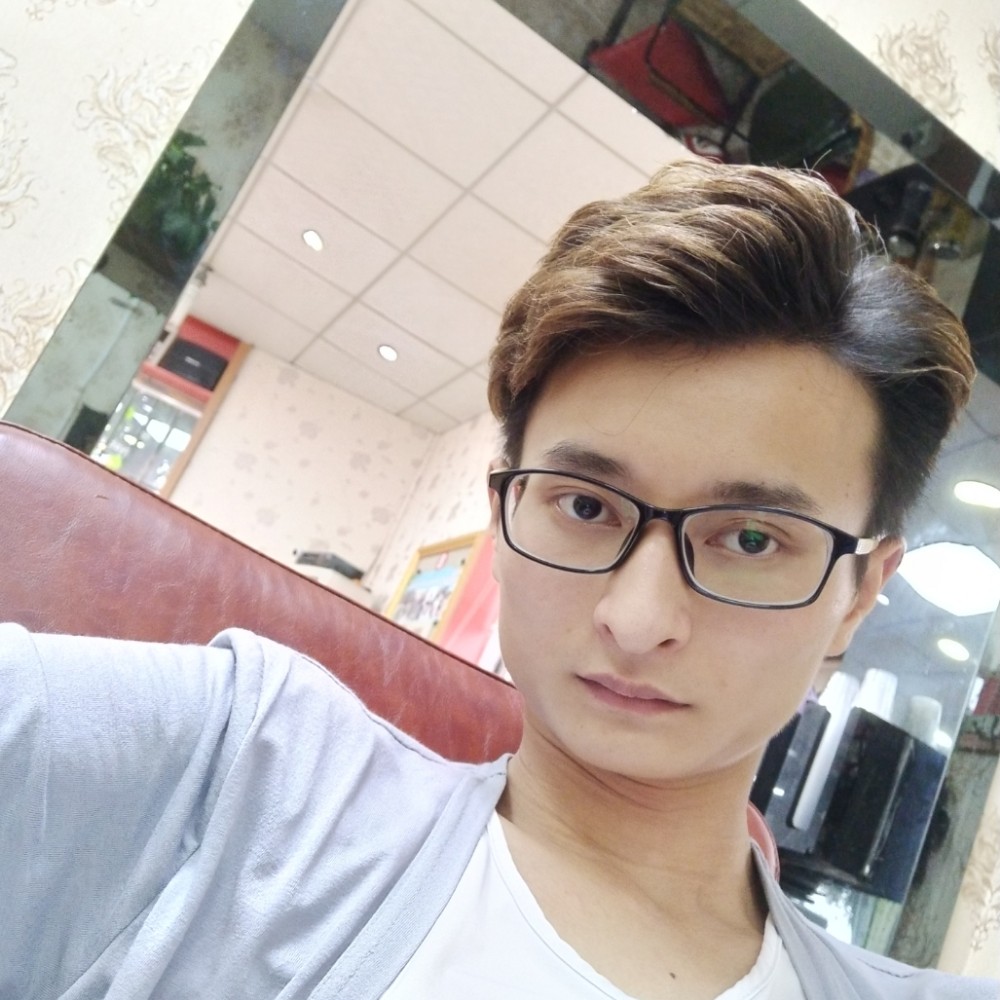 成就浅陌的照片