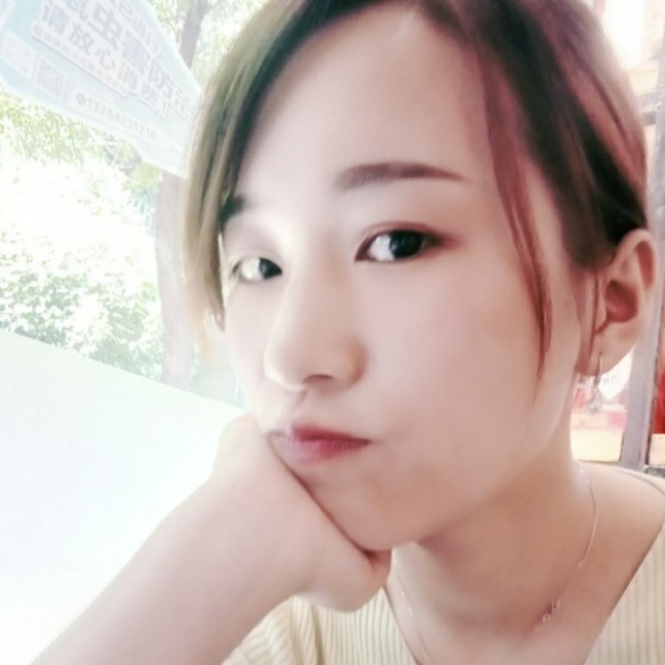 会撒娇蹁跹黛儿的照片