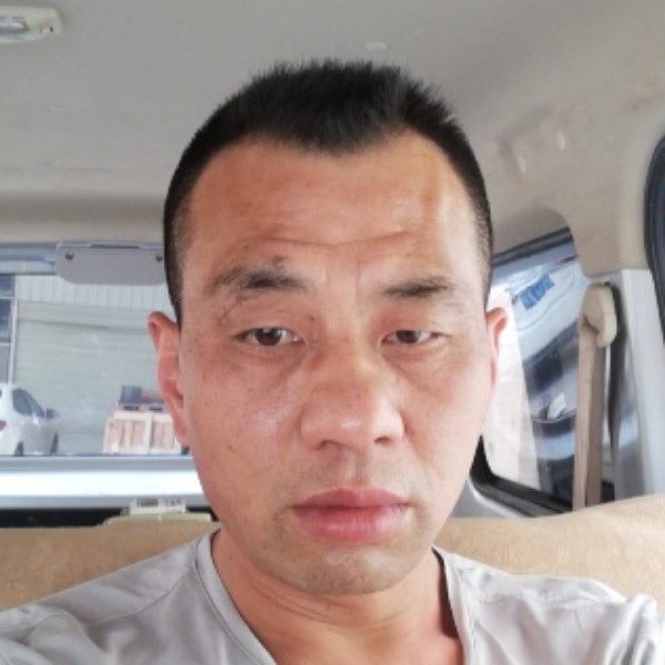 夕阳迎欣喜的照片
