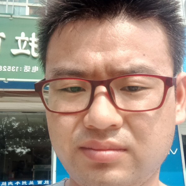 山水打虚拟的照片