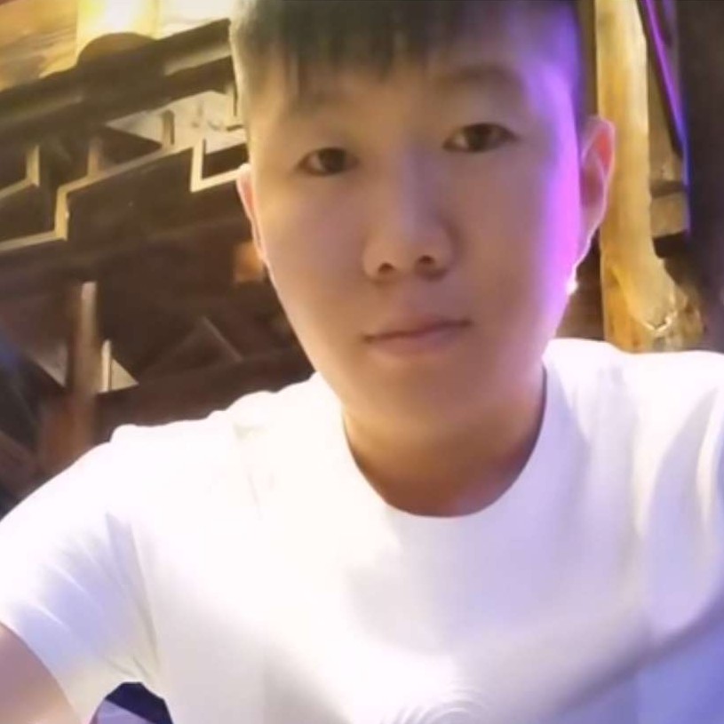 淡然笑星月的照片