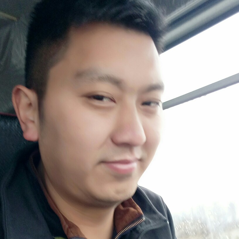 饱满醉月的照片