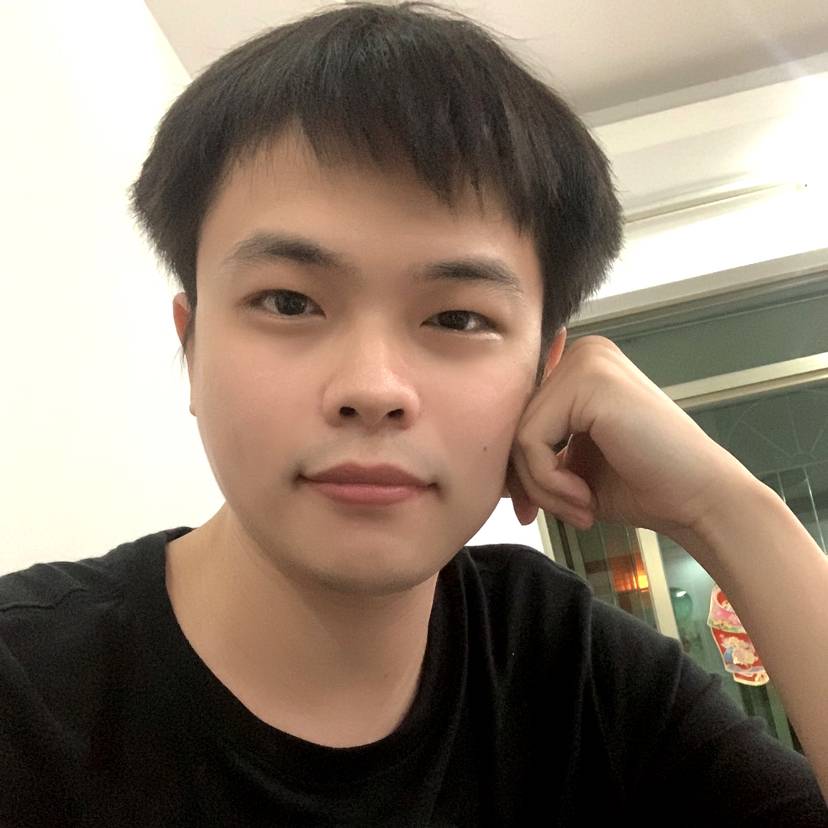 一个人等于月饼的照片