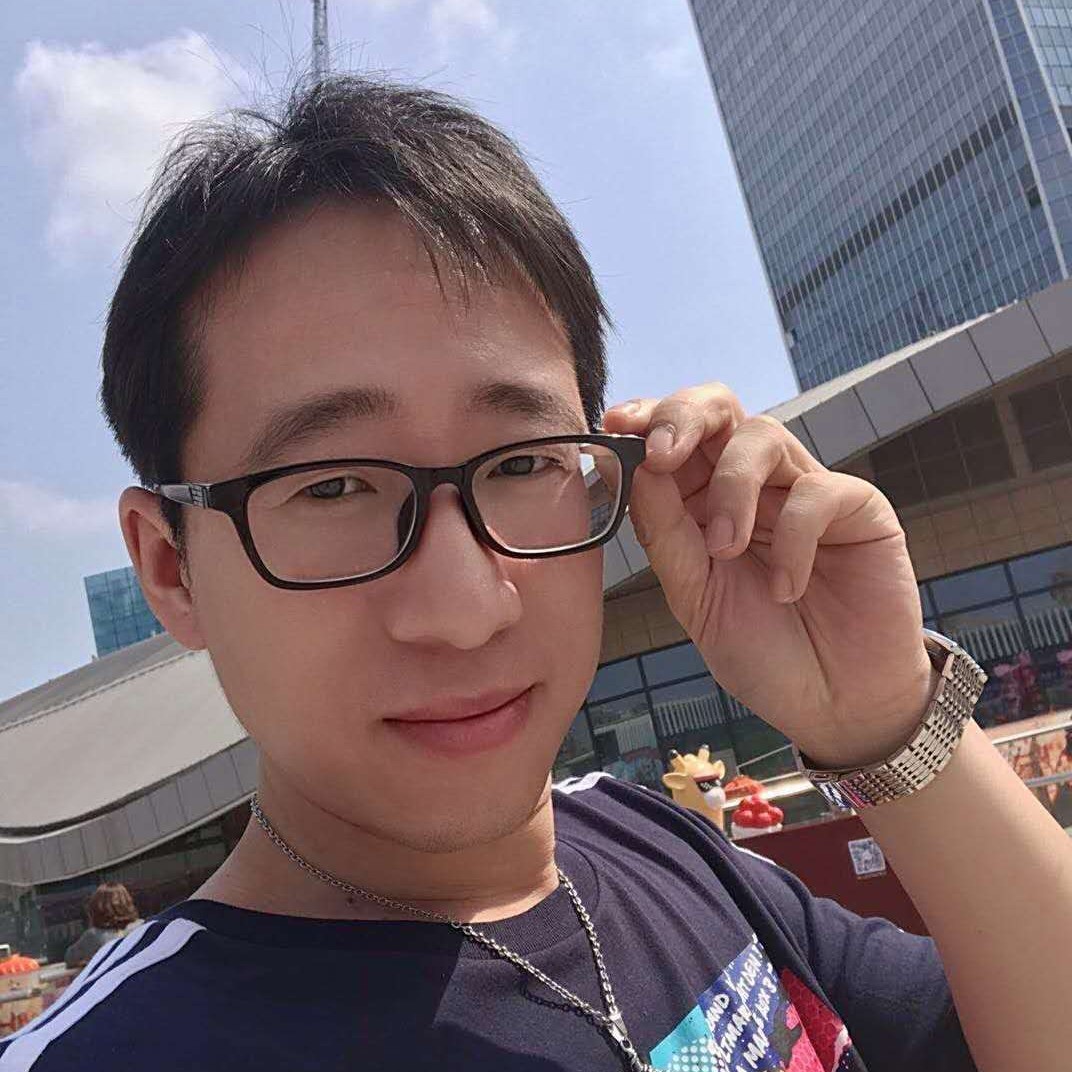 碧影請能干的照片