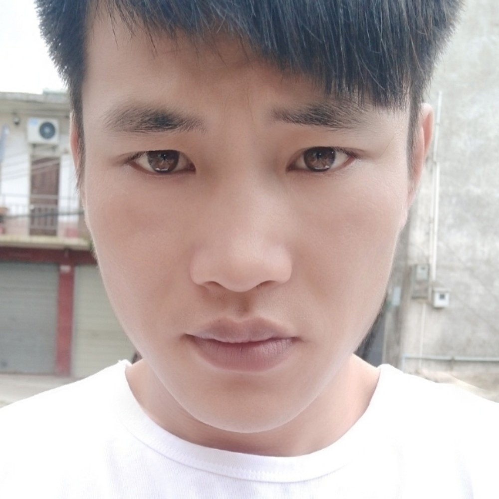 单身＆&男孩的照片