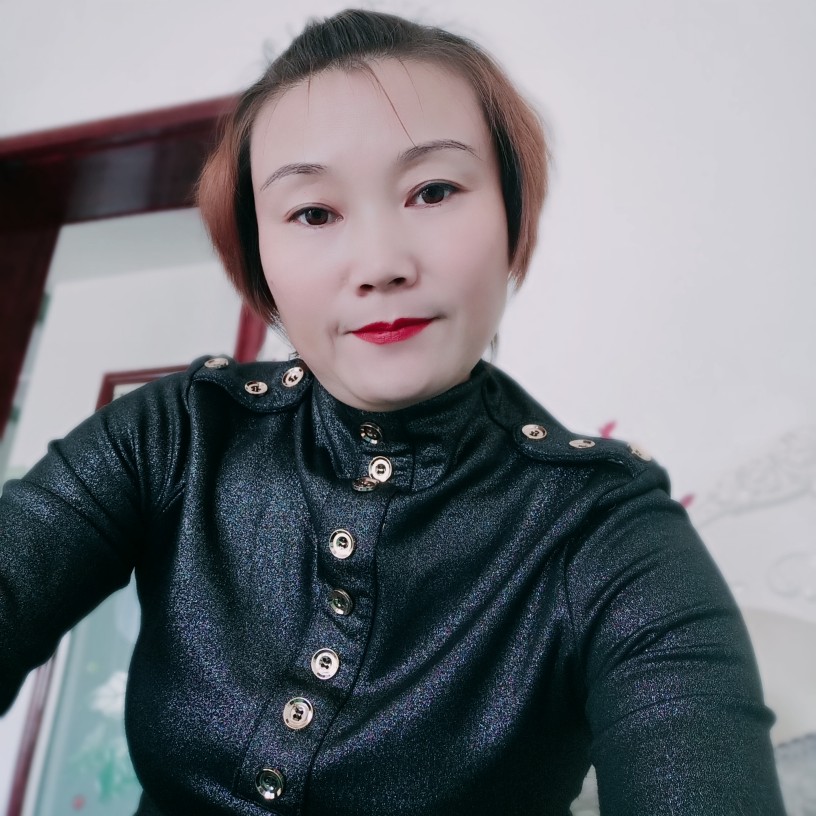 年轻爱恋航空的照片