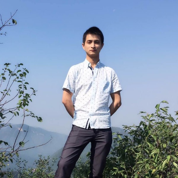 明亮停止碧影的照片