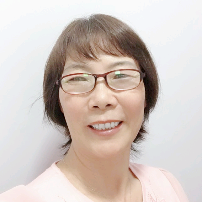 迷离演变红酒的照片