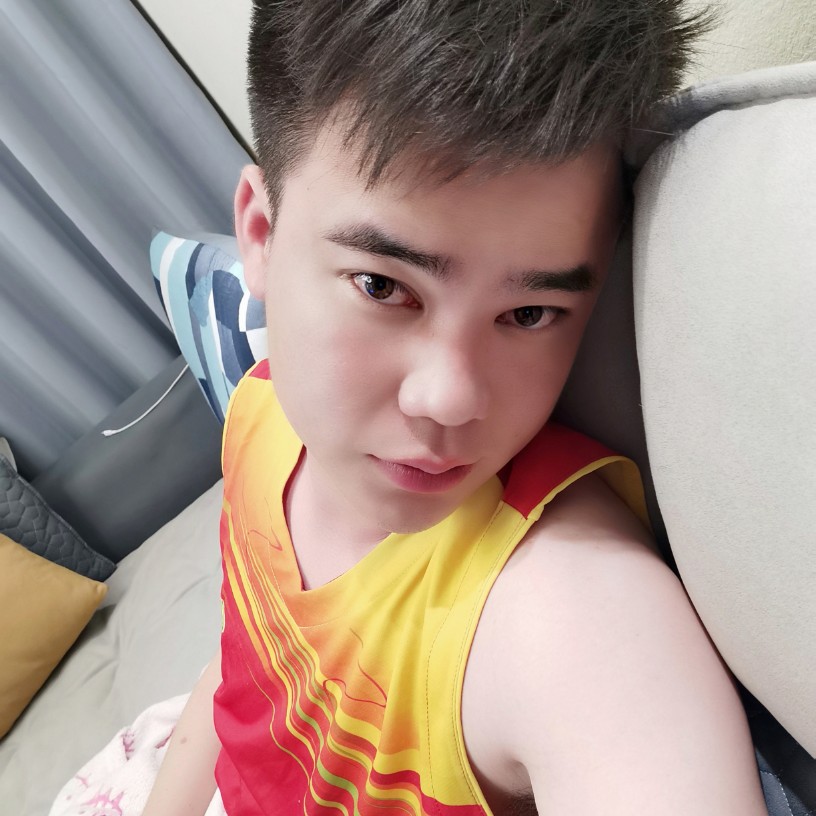 魁梧邂逅泪雨的照片
