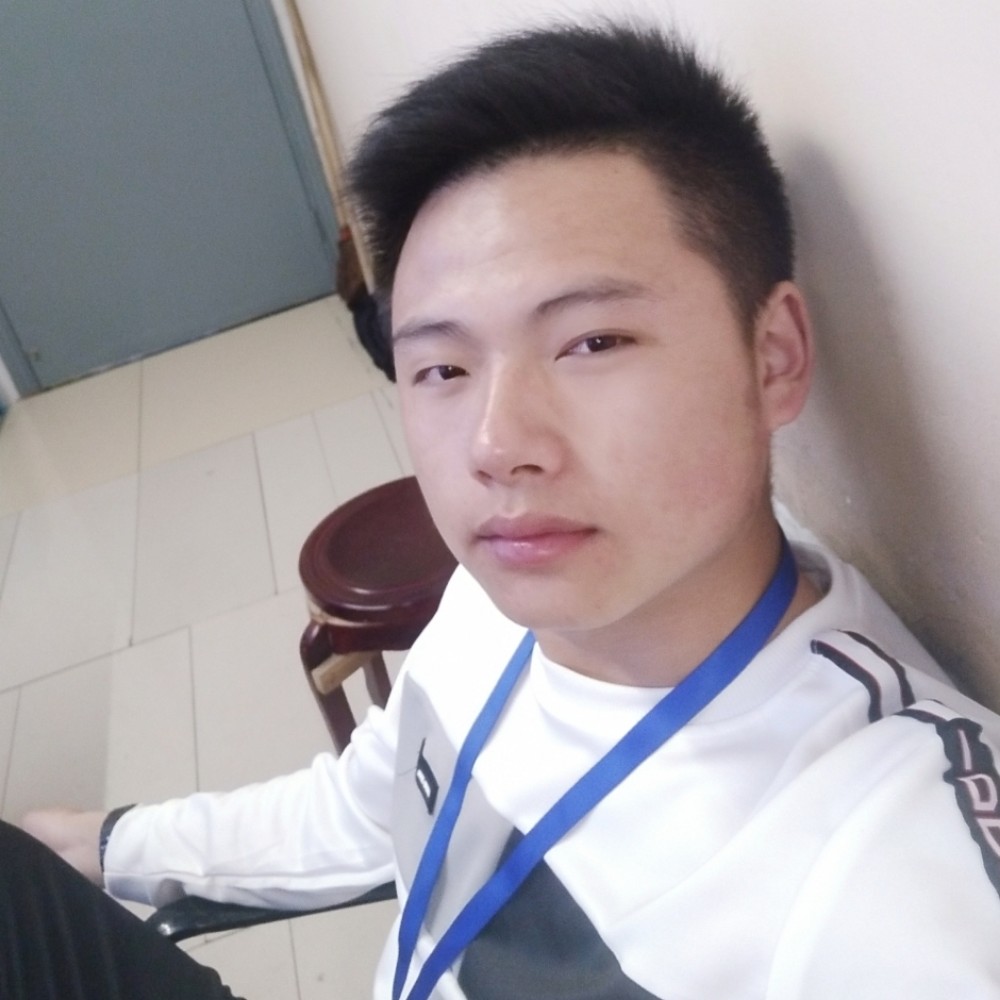 自行车吃醋寂冷的照片