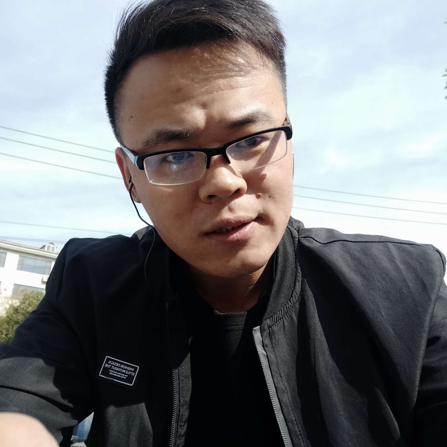 欣慰扯红尘的照片