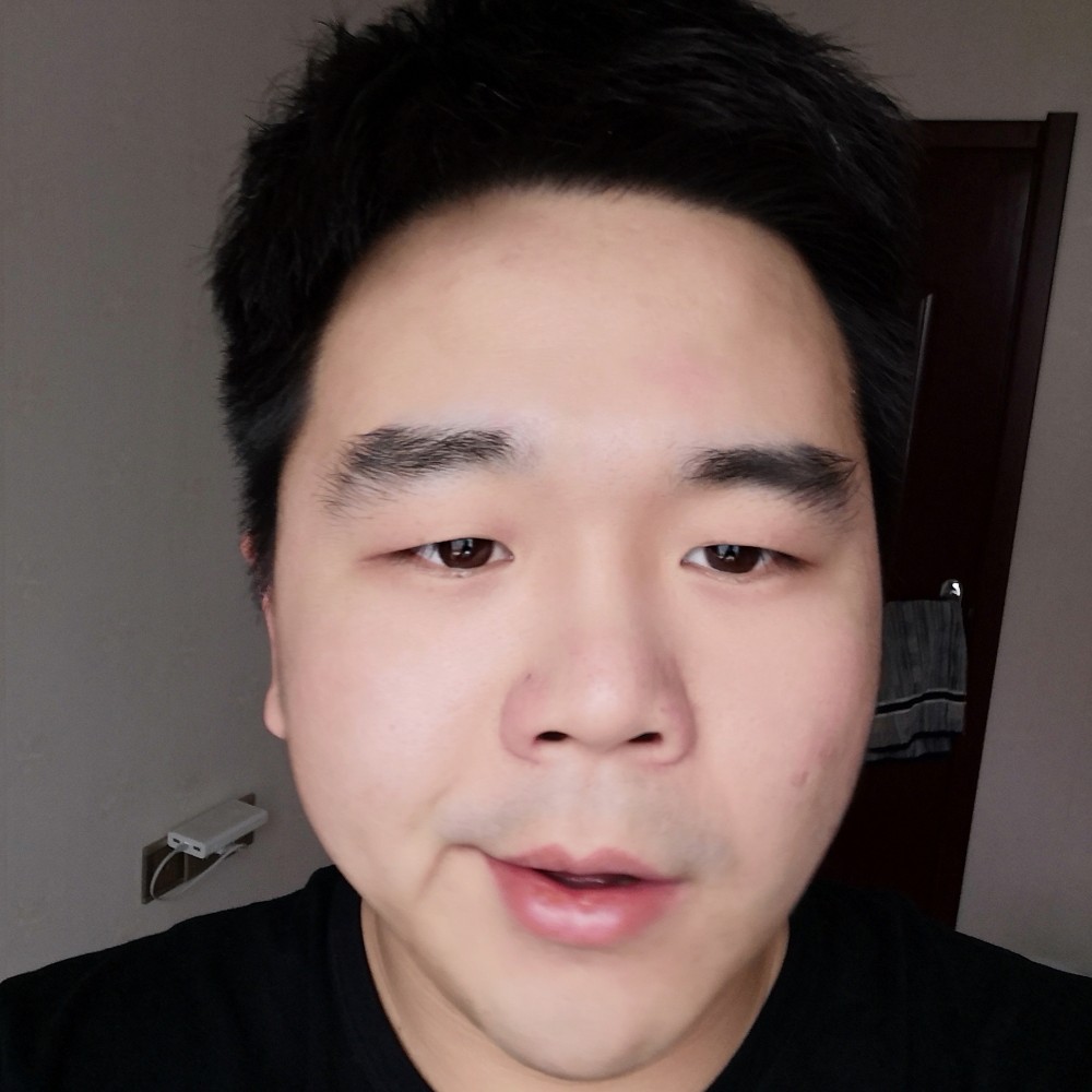 矜柔虚拟的照片