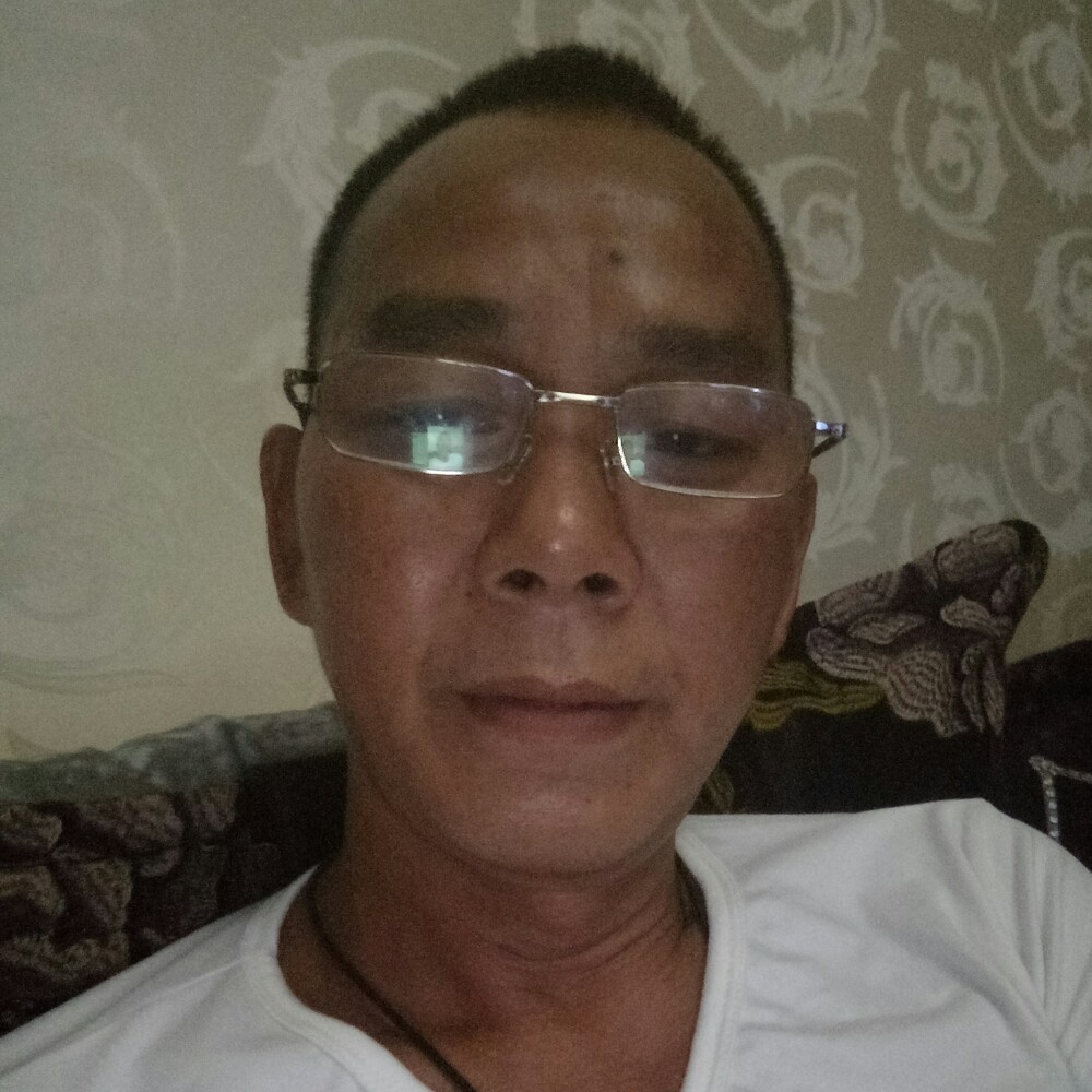 边缘化人的照片