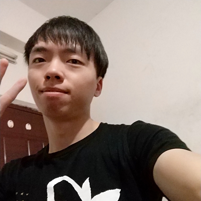 少倾的照片