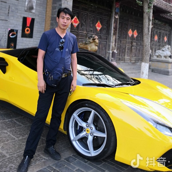江之小鱼的照片