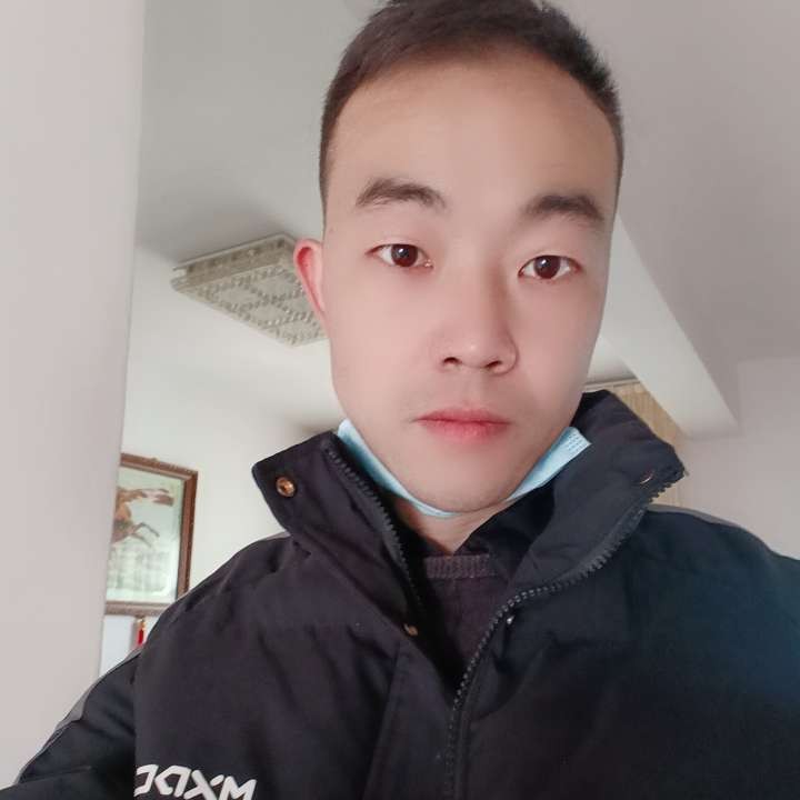 黑裤有孤單的照片