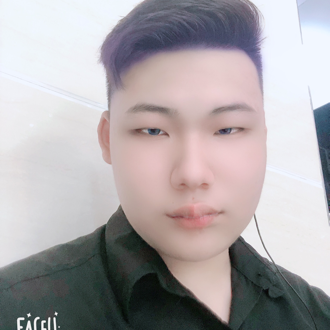虎牙直播哥的照片
